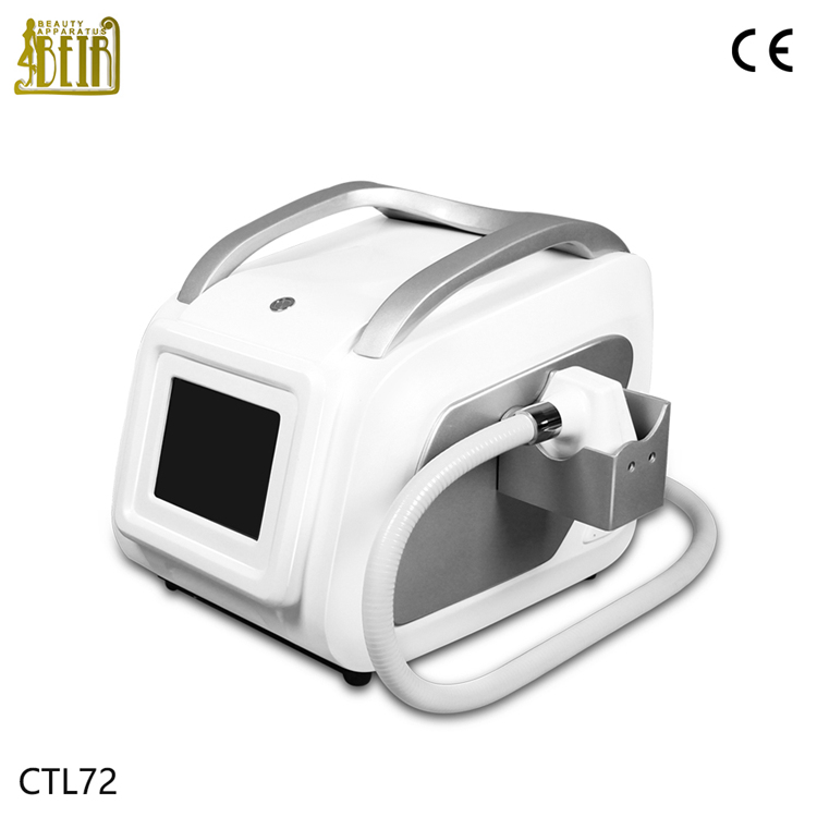 Single cryo handle cryolipolysis machine