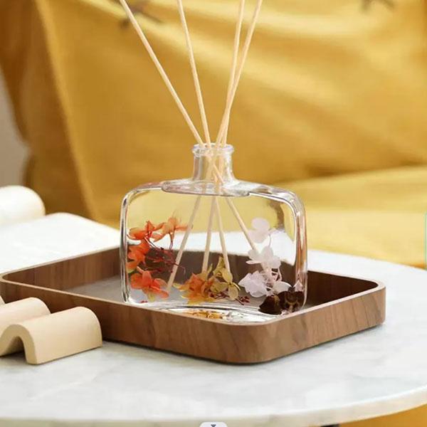 Flower reed diffuser