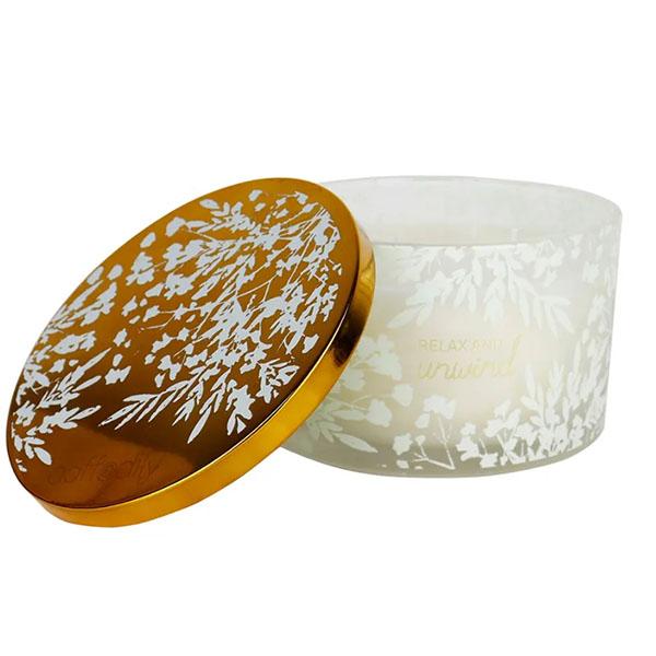 Natural scented candles