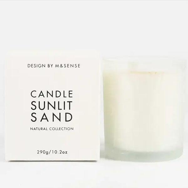 Natural soy candle