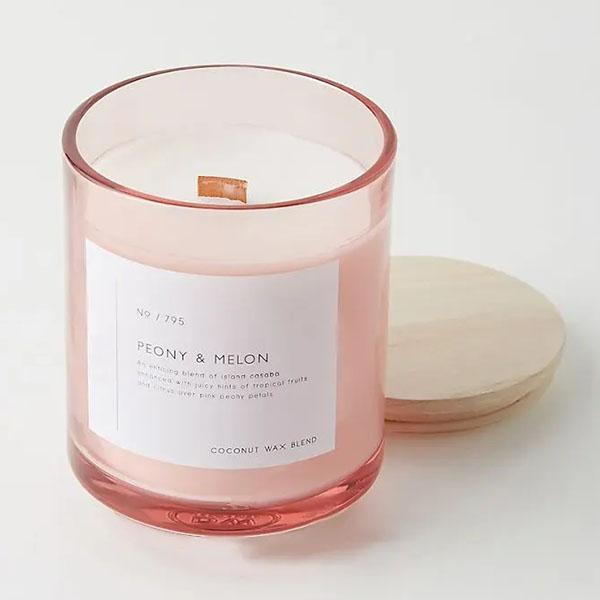 Scented candle soy wax
