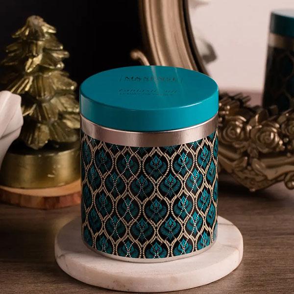 Tin scented candles