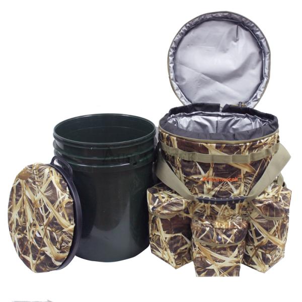 AUSCAMOTEK 360-Degree Swivial Bucket seat with cooler bag Wetland