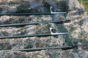 Deluxe hide pole