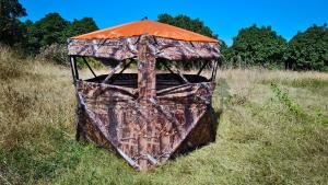 AUSCAMOTEK See Through Ground Blind for Deer Hunting, 2-3 Person Pop-Up Camouflage Blind