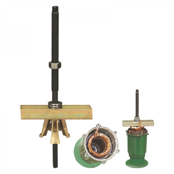 Dragging Device Of Water Pumps Staors