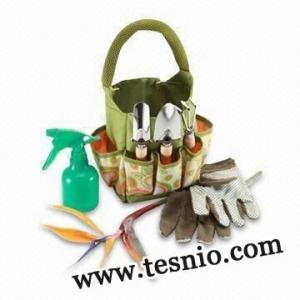 Tool bag with shoulder strap
